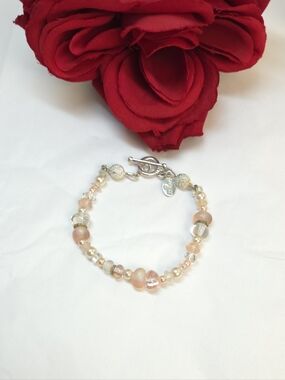 Vintage Carolee Pearl & Pink Iridescent Beaded Silver Bracelet Toggle Clasp 7"